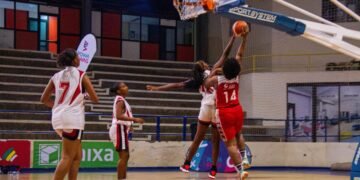 Nacional Feminino de Basquetebol: La Família Sombra Campeão Prédio e Junta-se ao ABC na Grande Final